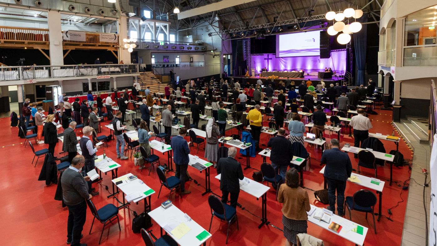 Ülésezett bajor testvéregyházunk zsinata