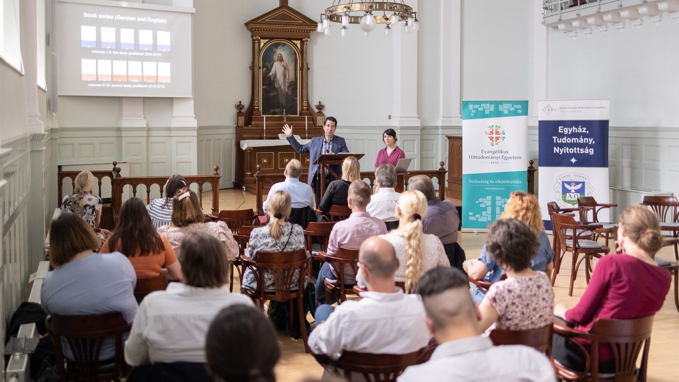 nemzetközi gyakorlati teológiai szimpózium a konfirmációról