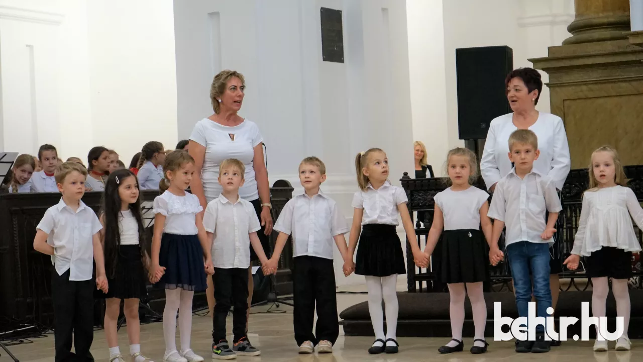 20230609 Bekescsaba oktatas 30 ev foto Kovacs Andrea behir hu 3