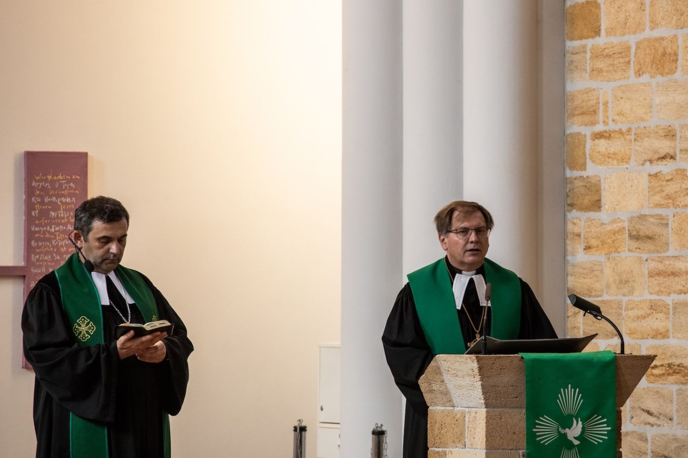 Fabiny Tamás elnök-püspök Odesszában prédikált (fotó: Vörös Szabolcs)