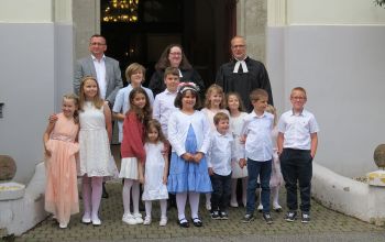 keresztelők a miskolci Kossuth-iskolában