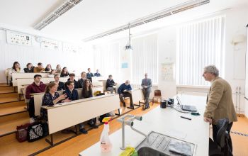 Az evangélikus iskolák kutató tanárainak hetedik konferenciája március 25-én a Budapest-Fasori Evangélikus Gimnáziumban.