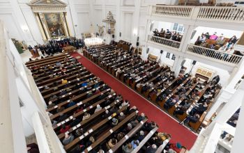 Jótékonysági koncert 2022. március 6-án a Deák téri Evangélikus templomban - fotó: Magyari Márton